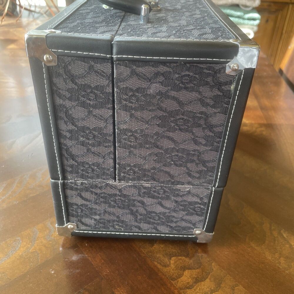 Caboodles Black Lace Makeup Cosmetic Organizer Train Case - Picture 12 of 16